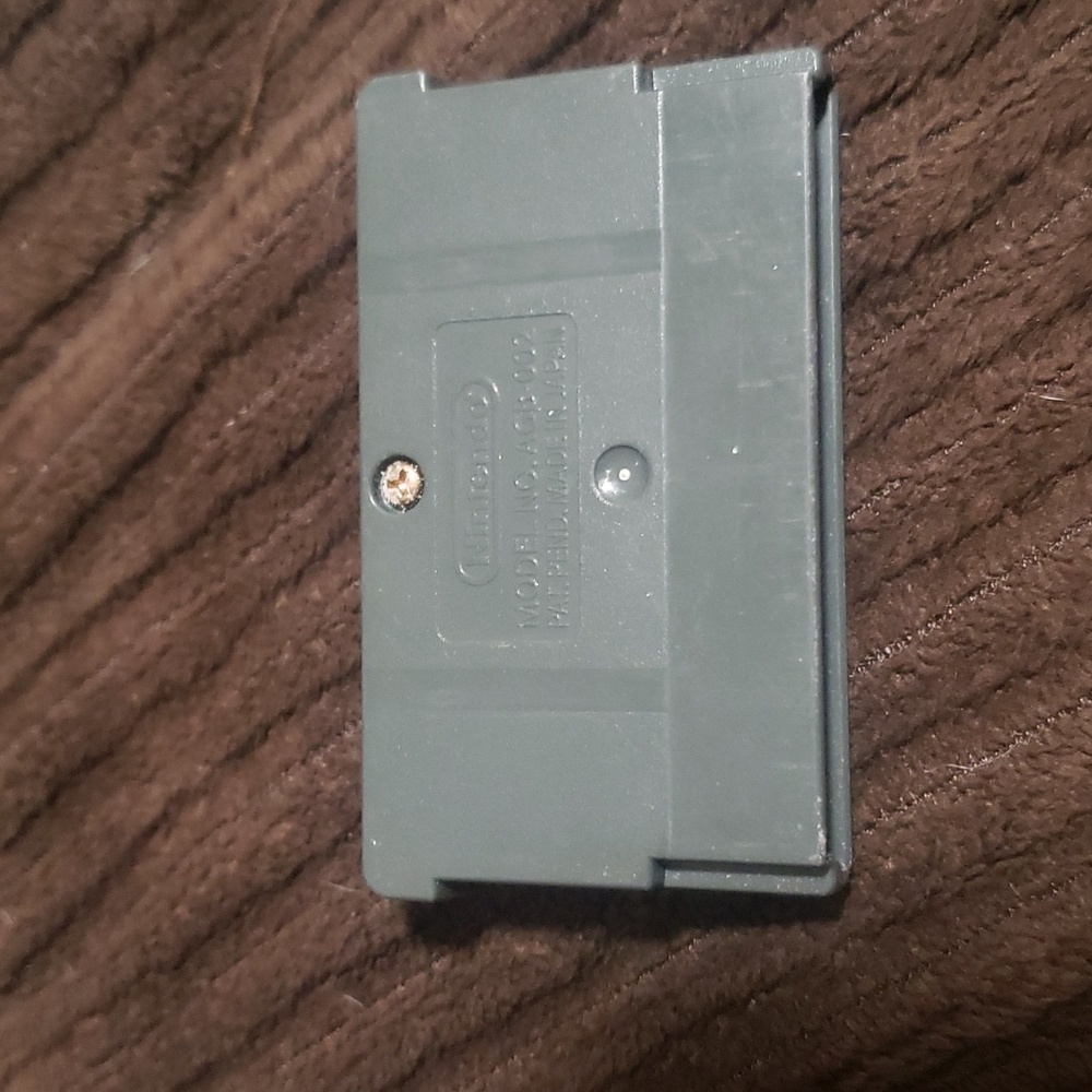 Gameboy Advance Pacman Collection game - Picture 2 of 3